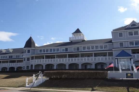 Ocean House | Serenity Found  —  York - Image 1