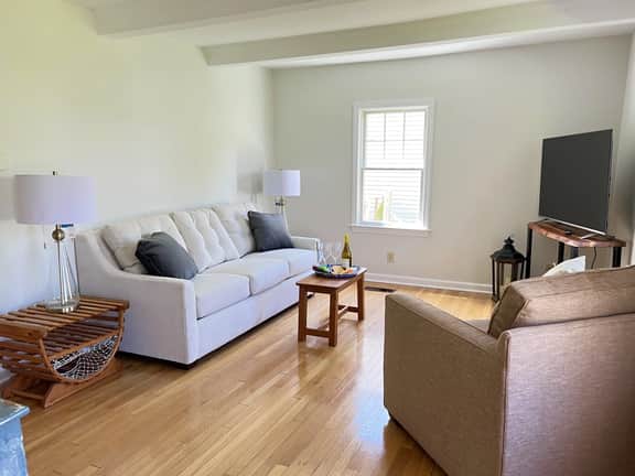 Cape House  —  York - Image 2